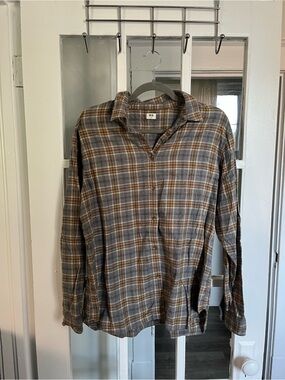 Uniqlo Gray & Brown Plaid Button-Down Shirt